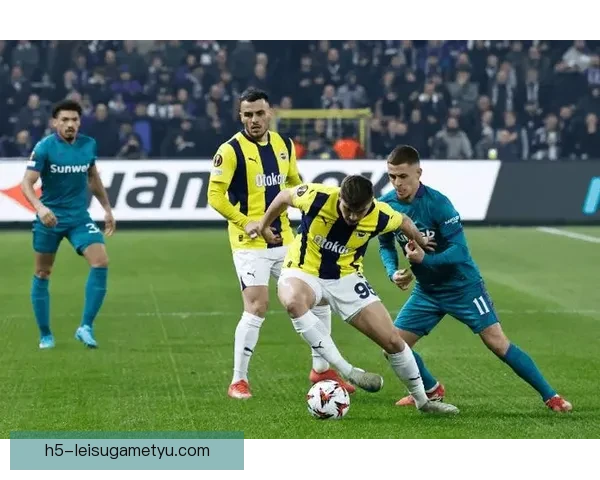 赫塔费租借安德莱赫特前锋巴斯克斯